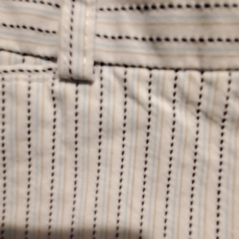 Capris - Picture 2 of 3